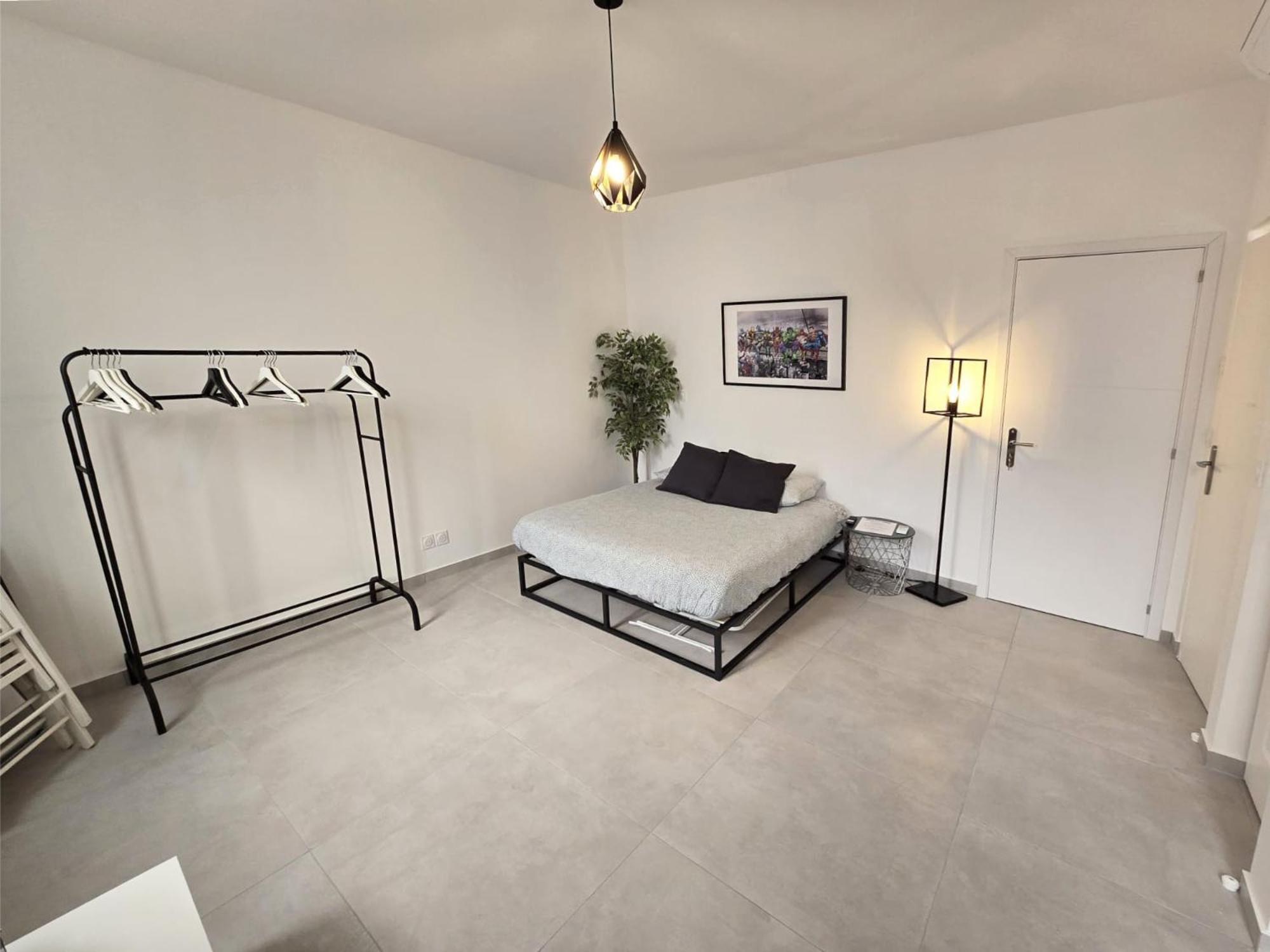 Apartment Gregbnb - 22m2 - Climatise -10min Gare - 2 *